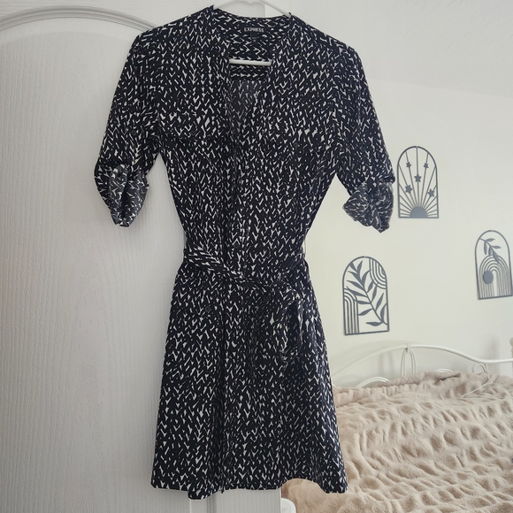 Express Dresses & Skirts - Express Shirt Dress Button Up XS